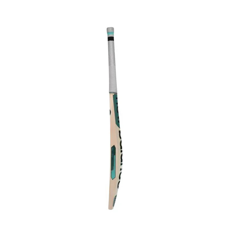 Balance BURN 700 MAX Cricket Bat