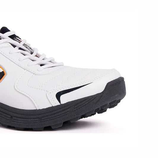 SG Cricket Shoes Savage