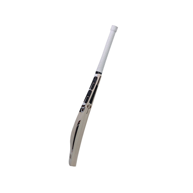 SS Master 7000 Cricket Bat