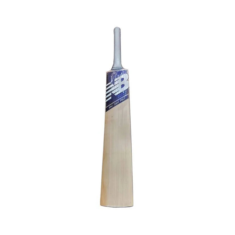 New Balance DC 700 PRO Cricket Bat