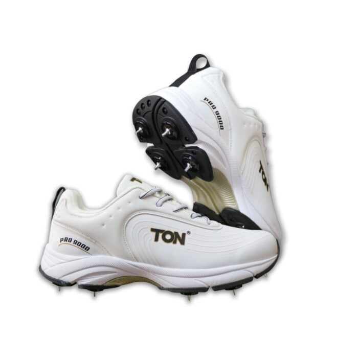 White Cricket Shoes SS PRO 9000 Cricket Spikes