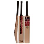 English Willow Dhoni Finisher 7 Cricket Bat with black and red ss sticker